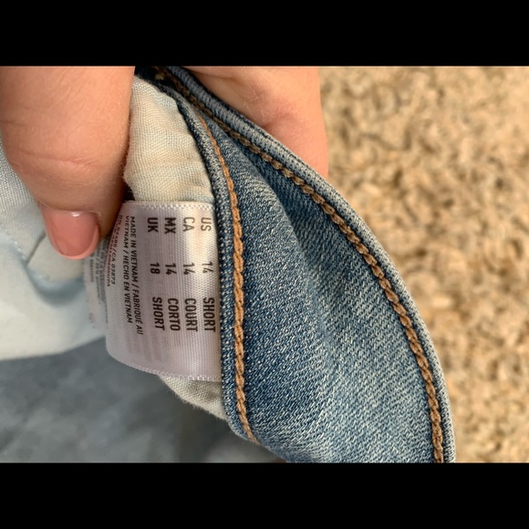 American Eagle Jeans - Picture 3 of 3